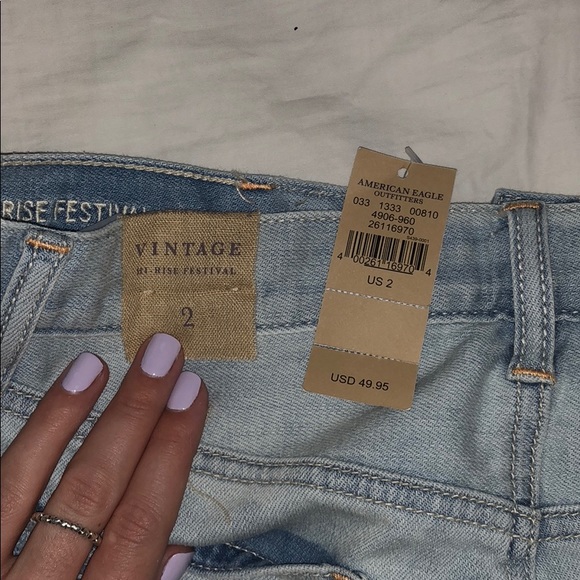 light wash, high rise American Eagle shorts - Picture 3 of 3